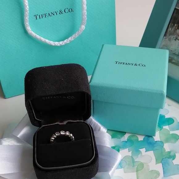 Tiffany & Co. Jewelry - Tiffany 7 Diamond Platinum Jazz Ring XXS authentic